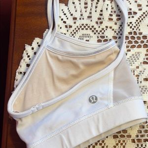 Lululemon white sports bra size 8/10